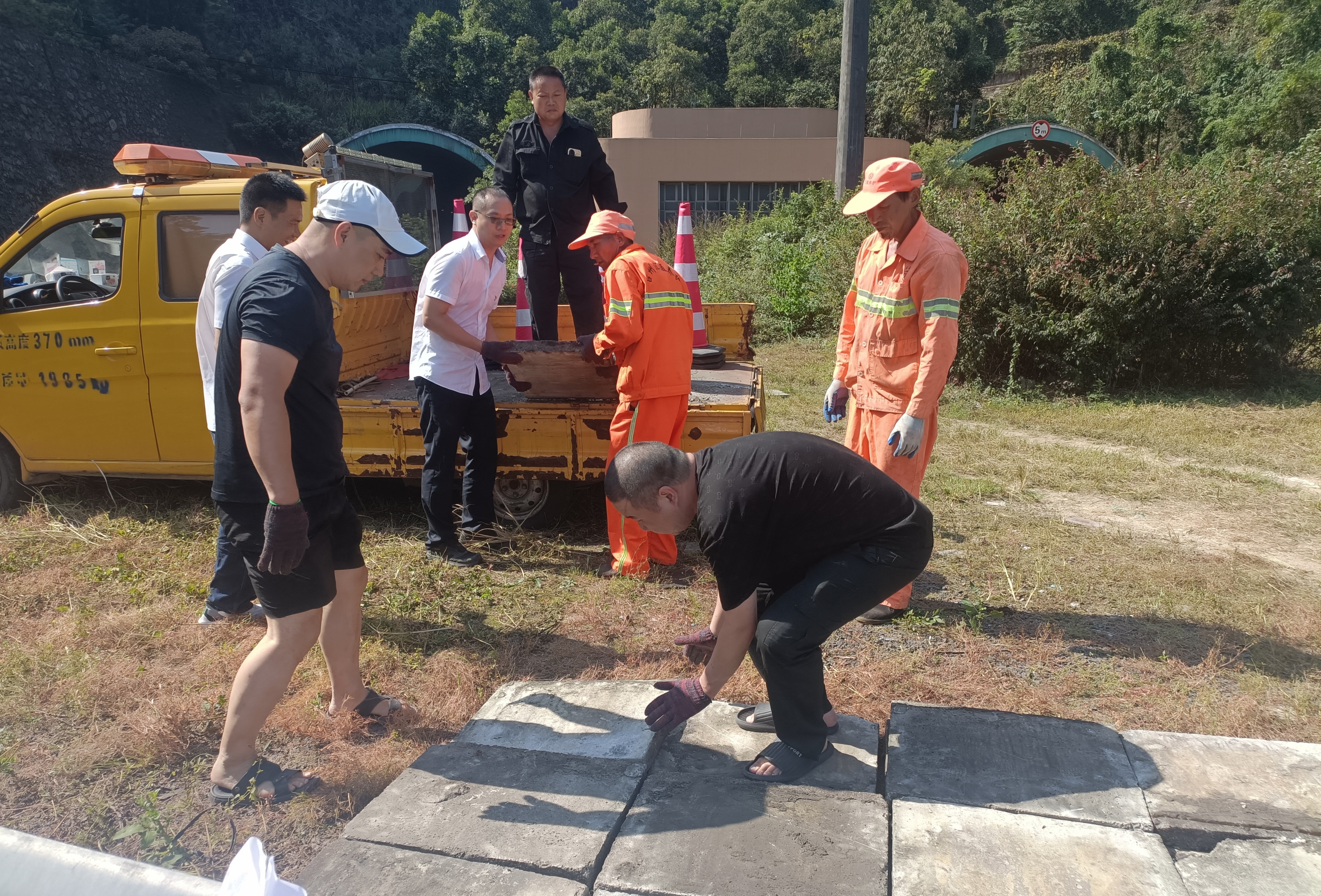 1695883343157716.jpg 2023.9.26堆砌石板 金衛軍攝.jpg