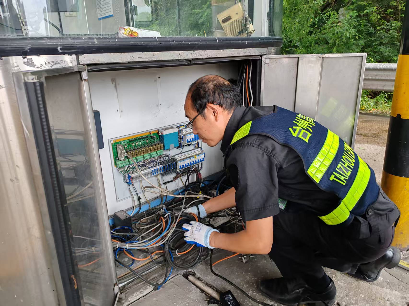 1752462255615766.jpg 0ad40786975befea4f16b9dfda37a06.jpg